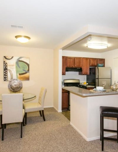 canton-club-apartments-for-rent-in-canton-mi-gallery-16