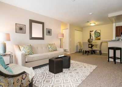 canton-club-apartments-for-rent-in-canton-mi-gallery-19