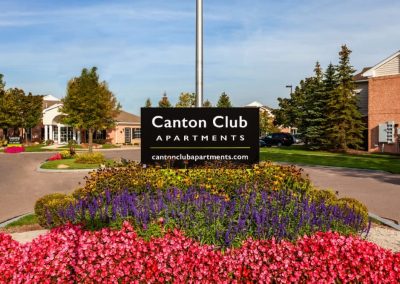 canton-club-apartments-for-rent-in-canton-mi-gallery-9